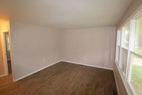 4410 W 25th Ave, Gary, IN 46404 photo 5