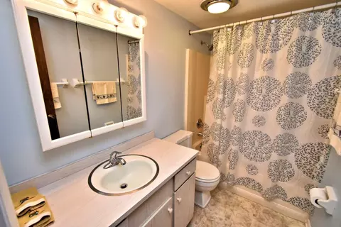 405 Old Stone Rd #E-3, Munster, IN 46321 photo 11