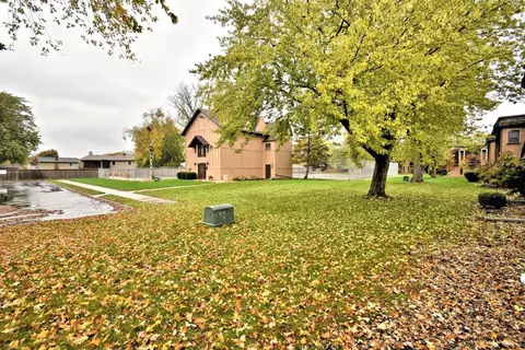 405 Old Stone Rd #E-3, Munster, IN 46321 photo 19