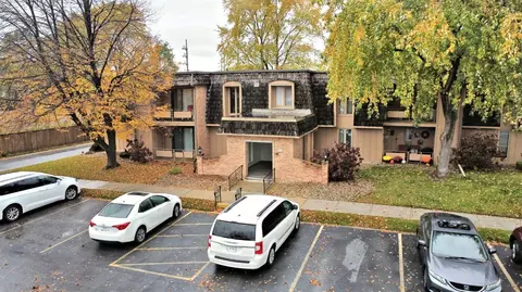 405 Old Stone Rd #E-3, Munster, IN 46321 photo 1