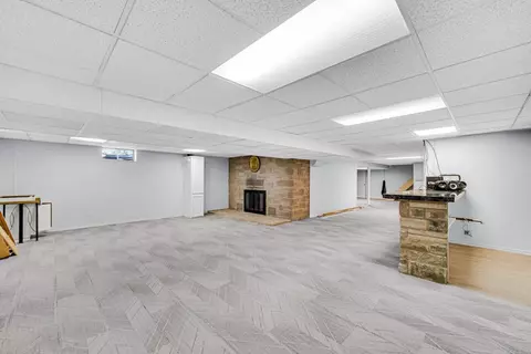 Living - 3508 E Us Highway 20, Rolling Prairie, IN 46371 photo 4 of 4