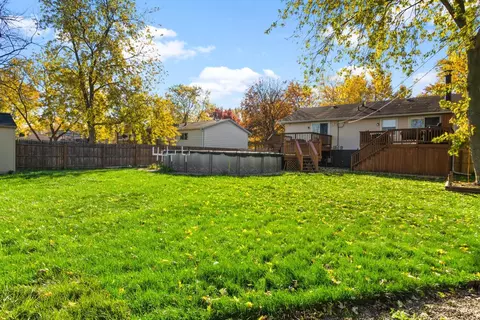 718 Apache Ln, Lowell, IN 46356 photo 23
