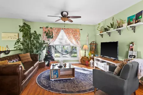 718 Apache Ln, Lowell, IN 46356 photo 5