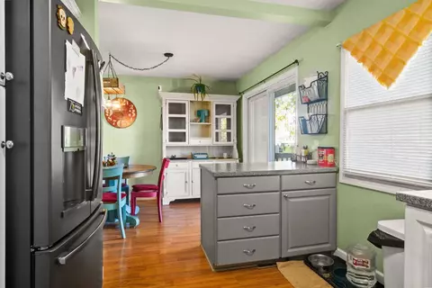 718 Apache Ln, Lowell, IN 46356 photo 9