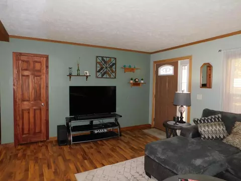 10147 Crane Ct, Wheatfield, IN 46392 photo 6