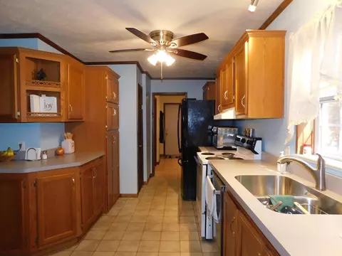 10147 Crane Ct, Wheatfield, IN 46392 photo 17