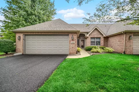 1849 Windfield Dr, Munster, IN 46321 photo 1