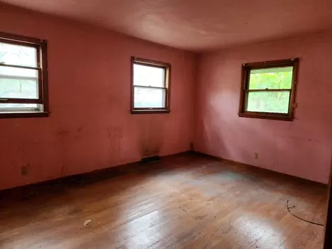4920 Roosevelt Pl, Gary, IN 46408 photo 5