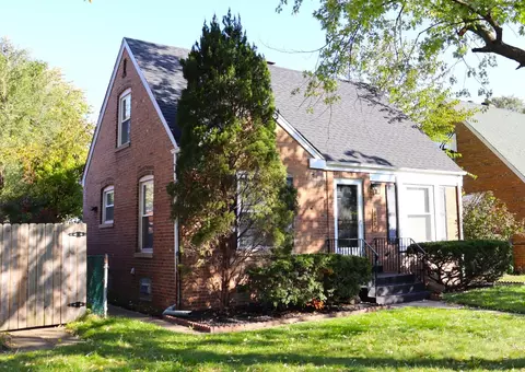 835 175th St, Hammond, IN 46324 photo 1