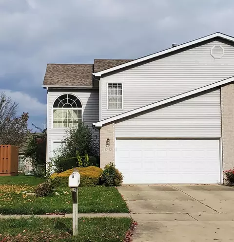 1702 Chestnut Dr, Crown Point, IN 46307 photo 1