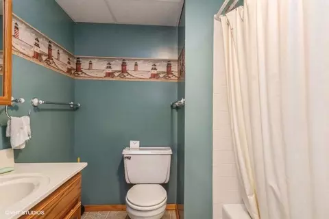 1349 N Dwiggins St, Griffith, IN 46319 photo 7