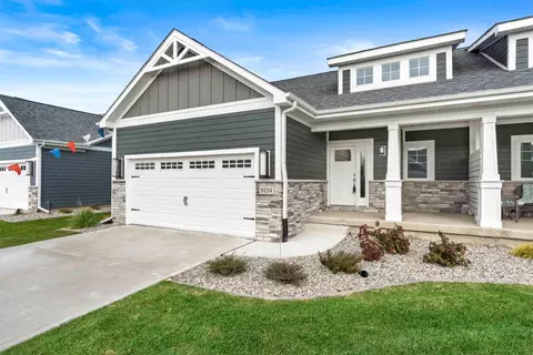 9154 Hickory Pl, Saint John, IN 46373 photo 2