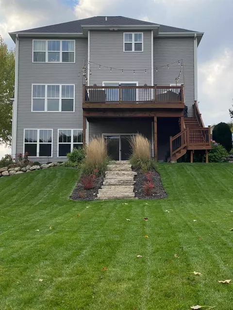 127 Ridgeview Dr, Valparaiso, IN 46385 photo 2