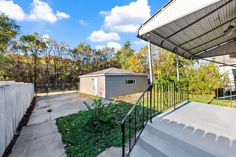 2347 Wabash Ave, Gary, IN 46404 photo 21