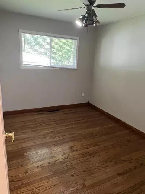 3442 Kentucky St, Gary, IN 46409 photo 8