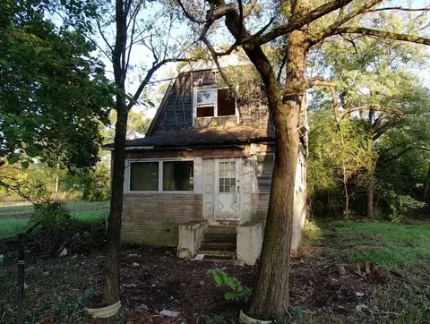 Exterior - 533 Van Buren St, Gary, IN 46402 photo 2 of 18