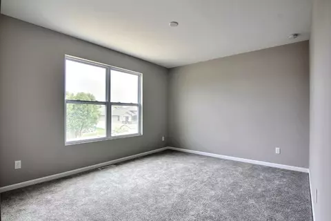 8592 Yorktown Dr, Lowell, IN 46356 photo 6