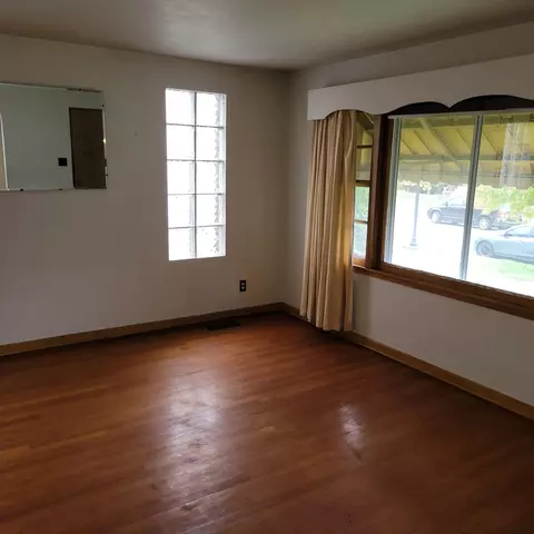 1607 Brown Ave, Whiting, IN 46394 photo 3