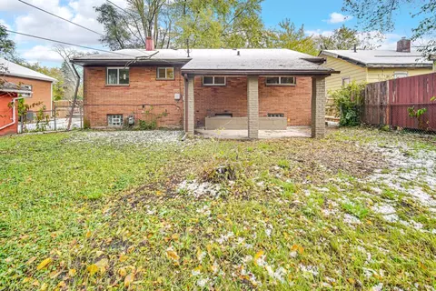 Exterior - 932 Burr St, Gary, IN 46406 photo 2 of 3