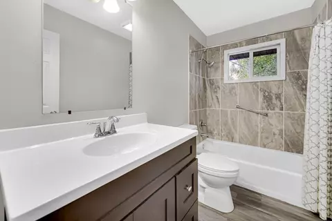 Bath - 932 Burr St, Gary, IN 46406 photo 1 of 2