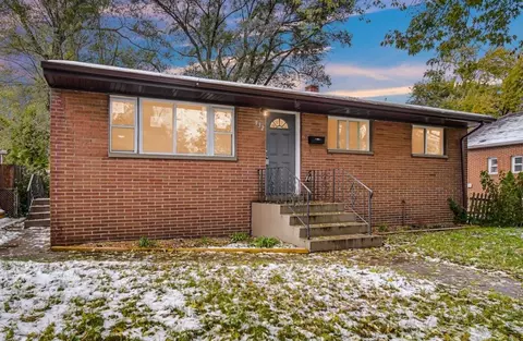Exterior - 932 Burr St, Gary, IN 46406 photo 1 of 3