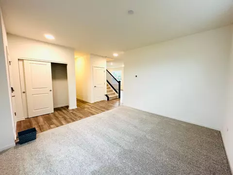 2145 E 111th Pl, Crown Point, IN 46307 photo 3