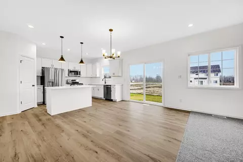 Kitchen - 6643 W 159th Ln, Lowell, IN 46356 photo 2 of 6