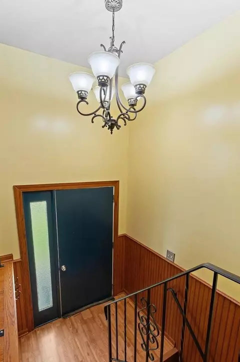1127 N Lafayette St, Griffith, IN 46319 photo 10