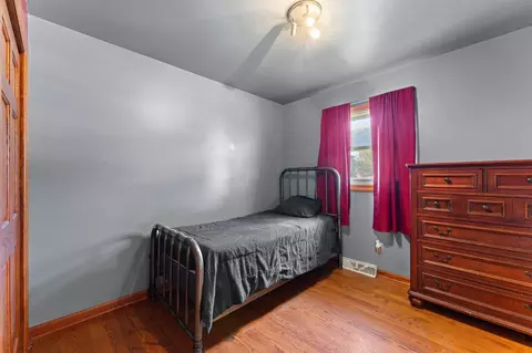 1127 N Lafayette St, Griffith, IN 46319 photo 23