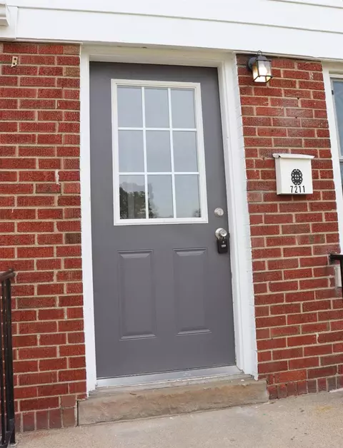 7211 Beech Ave, Hammond, IN 46324 photo 5