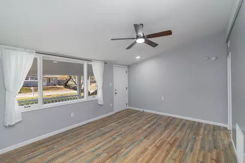 207 Arrowhead Trl, Porter, IN 46304 photo 3