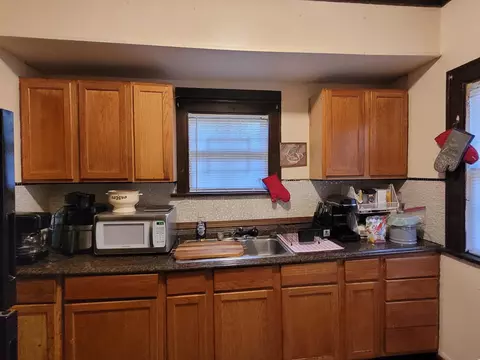 332 E 43rd Ave, Gary, IN 46409 photo 5