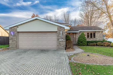 6109 W 136th Ave, Cedar Lake, IN 46303 photo 1
