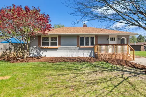4895 Cherry St, Griffith, IN 46319 photo 1