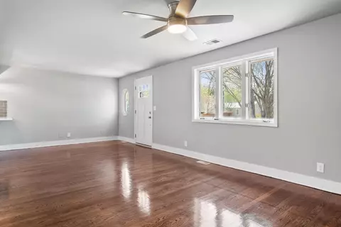 4895 Cherry St, Griffith, IN 46319 photo 10