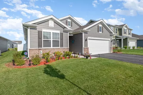 10475 Whitney Pl, Crown Point, IN 46307 photo 3