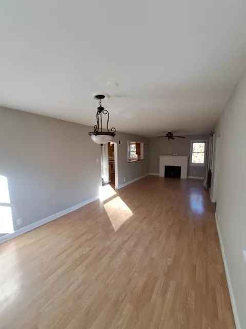 8530 Locust Ave, Gary, IN 46403 photo 7