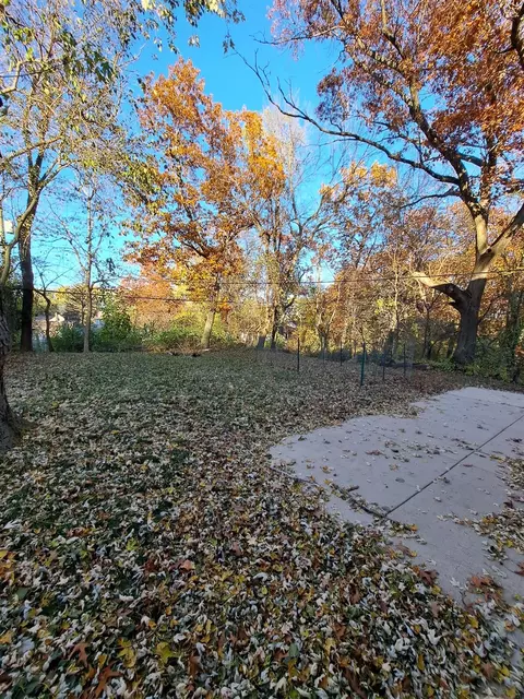 8530 Locust Ave, Gary, IN 46403 photo 25