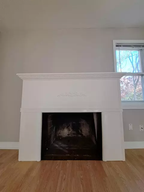 8530 Locust Ave, Gary, IN 46403 photo 8
