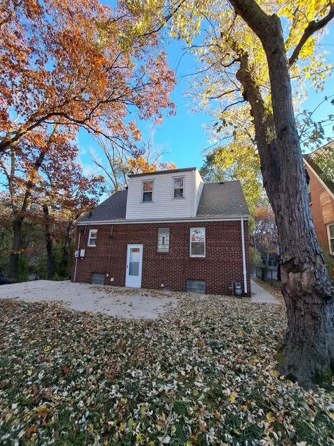8530 Locust Ave, Gary, IN 46403 photo 23