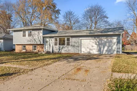 624 Apache Ln, Lowell, IN 46356 photo 5