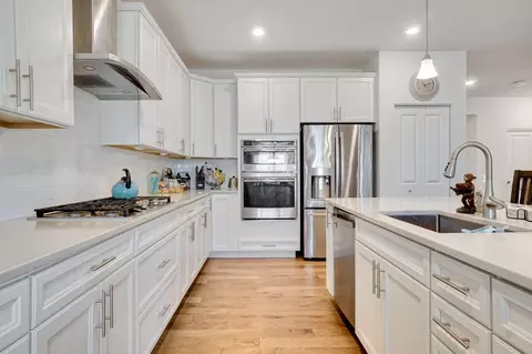 10350 Douglas Dr, Saint John, IN 46373 photo 8