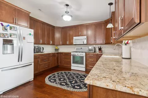 9421 W 107th Pl, Saint John, IN 46373 photo 8