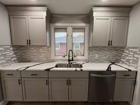 8539 Forest Ave, Munster, IN 46321 photo 9
