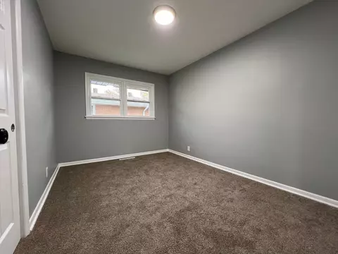 8539 Forest Ave, Munster, IN 46321 photo 18