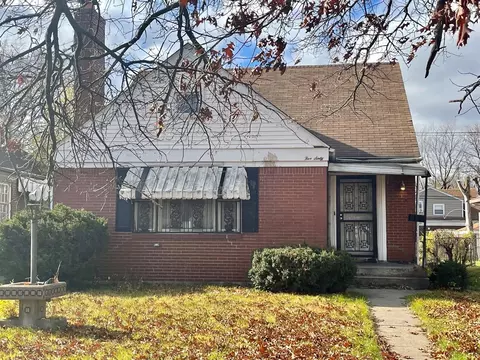 560 Taft St, Gary, IN 46404 photo 1