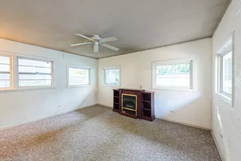 8529 Maple Ave, Gary, IN 46403 photo 7