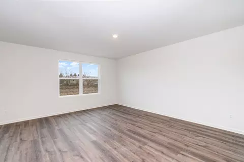620 Ensign Pl, Hebron, IN 46341 photo 6