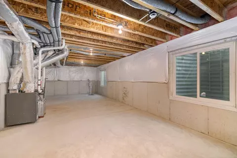 620 Ensign Pl, Hebron, IN 46341 photo 24
