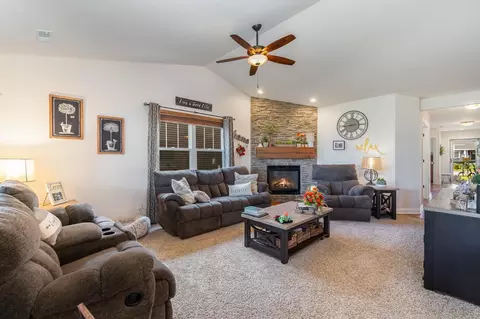 10407 Red Rock Pl, Dyer, IN 46311 photo 7
